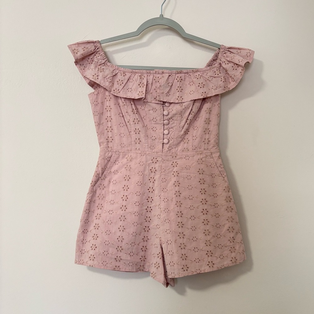 Kimchi Blue dusty pink romper size XS